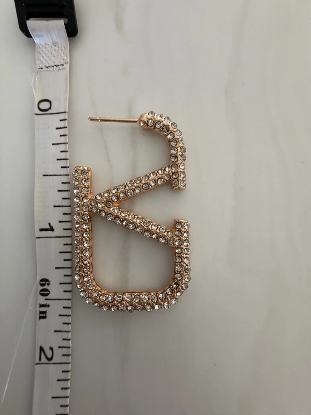 None elegant gold